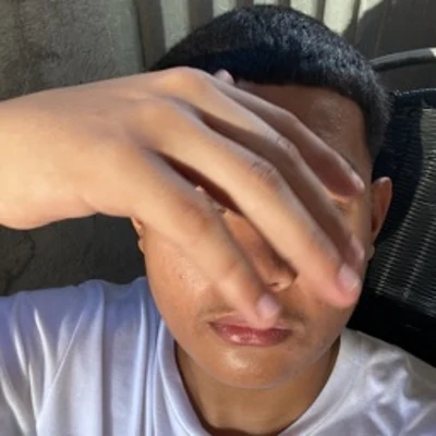 Profile picture of oron